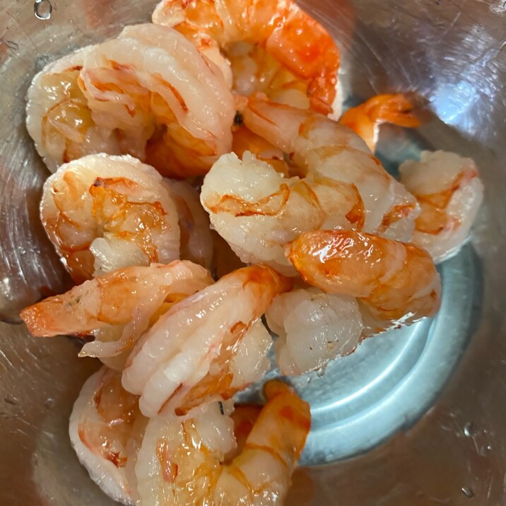 万能!エビの剥き身の塩茹で